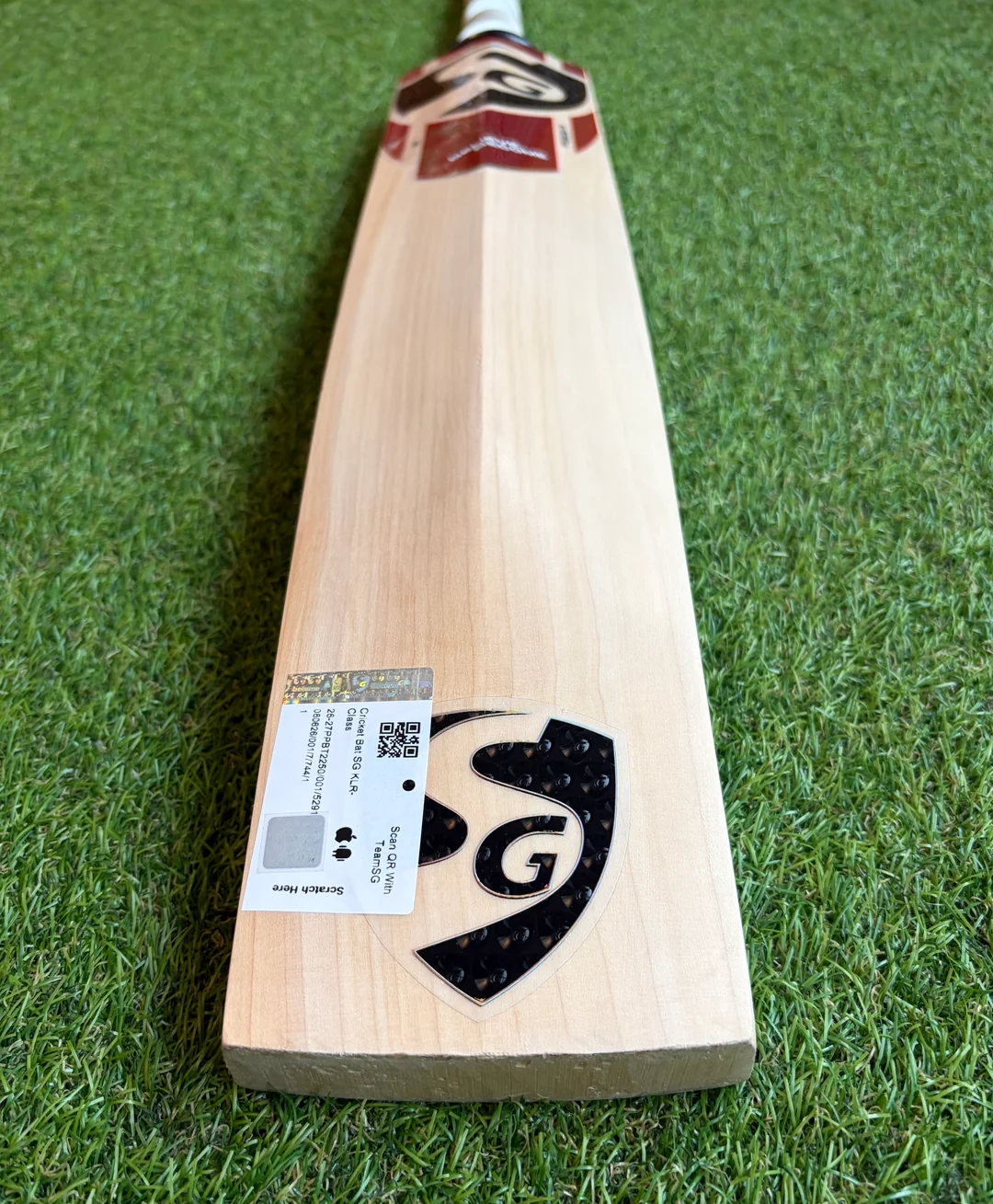 SG KLR Class Cricket Bat - Image 3