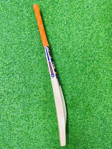 Somi MSD punch Cricket Bat - Image 5